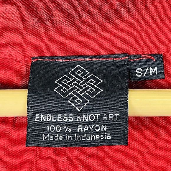 Endless Knot Art Black Red Gold Asian‎ Rayon Sleeveless Top Womens Small Medium - Picture 9 of 9